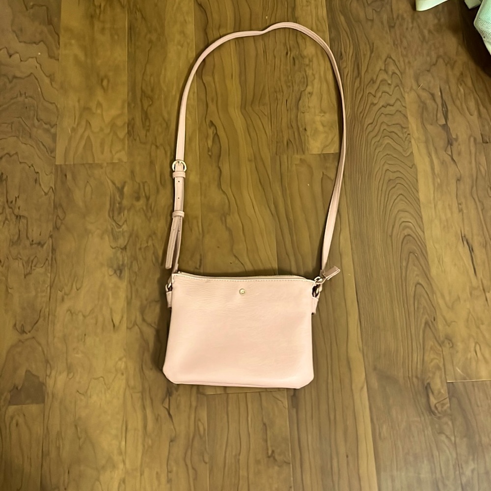 Pink purse only used a few times